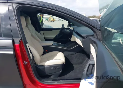 2023 Tesla Model X Plaid Tri Motor All-Wheel Drive from USA, damaged, VIN 7SAXCBE6XPF405036